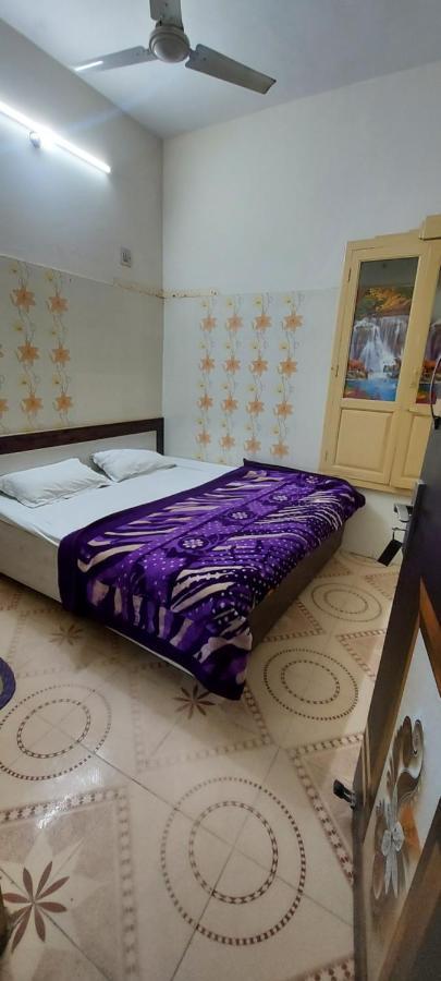 Mj Chawla Homestay Double Bed Attached Bathroom Room Амрітсар Екстер'єр фото